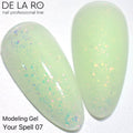 Gel modelador DE LA RO Your Spell 07 color aplicado en tips