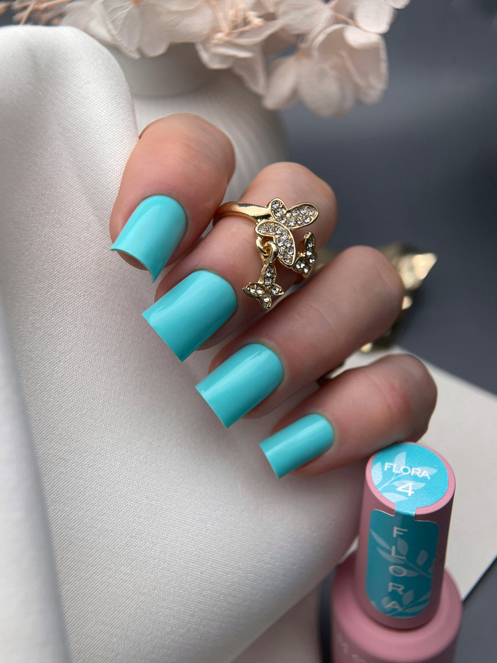 Esmalte en gel DE LA RO FLORA 04 12 ML