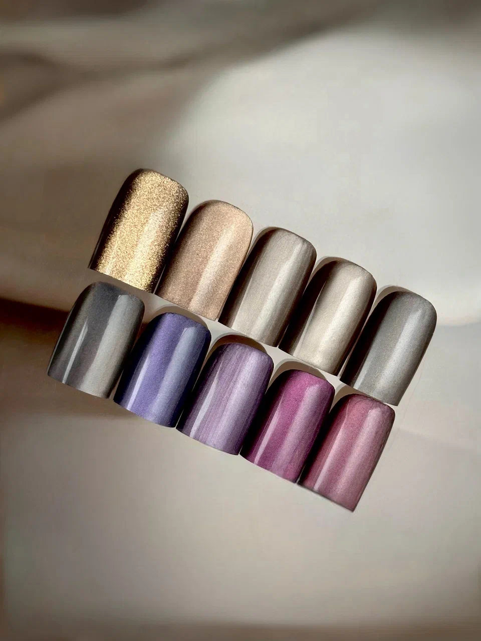 Esmalte en gel DE LA RO PEARL CAT EYE 10. 10 ML