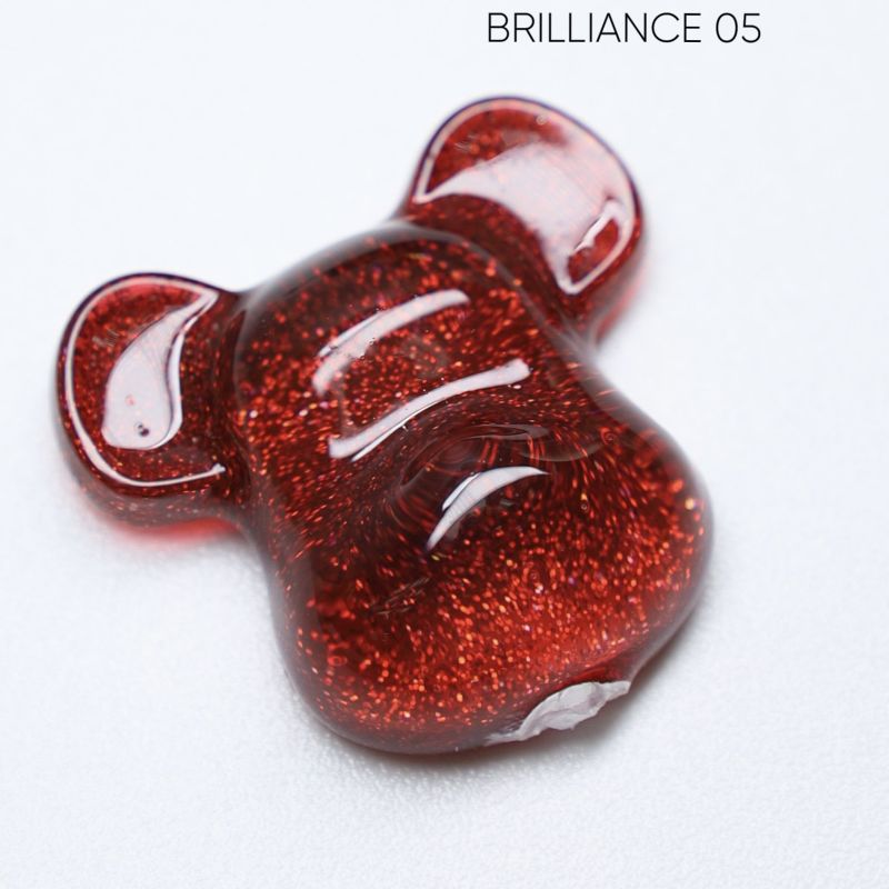Muestra de color del esmalte en gel Brilliance 05 rojo intenso DE LA RO