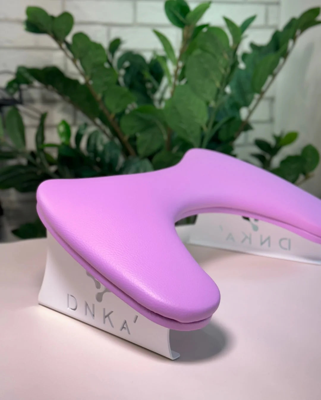 Reposamano acolchado. – DNKA NEGRO - More than nail store