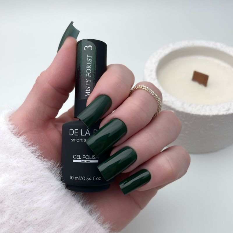 Misty Forest 03 DE LA RO - uñas
